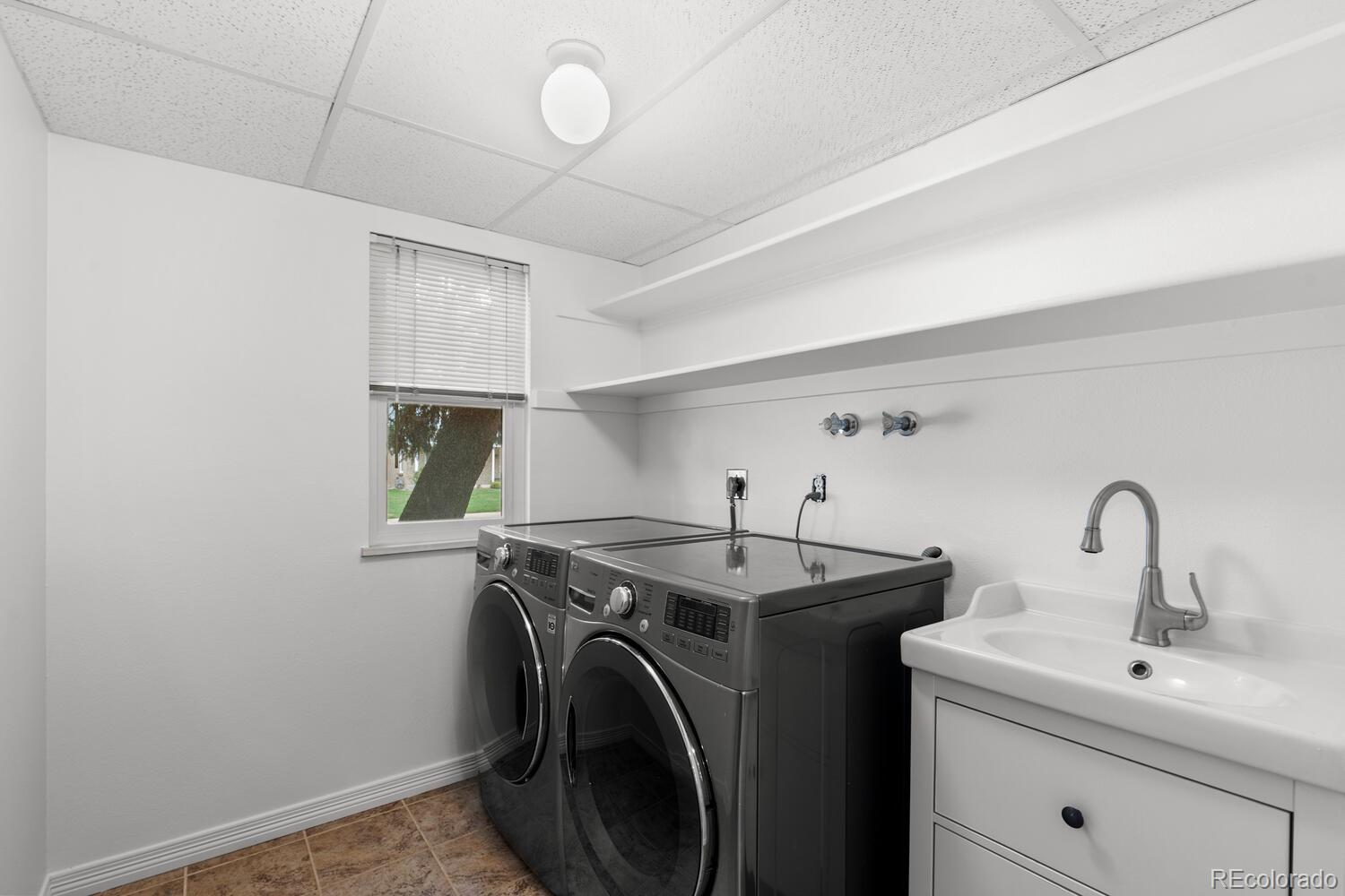 7337 S Ulster Street