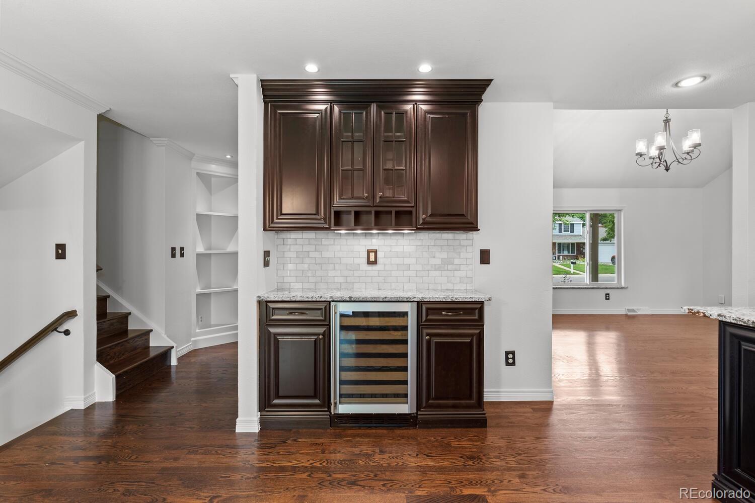 7337 S Ulster Street