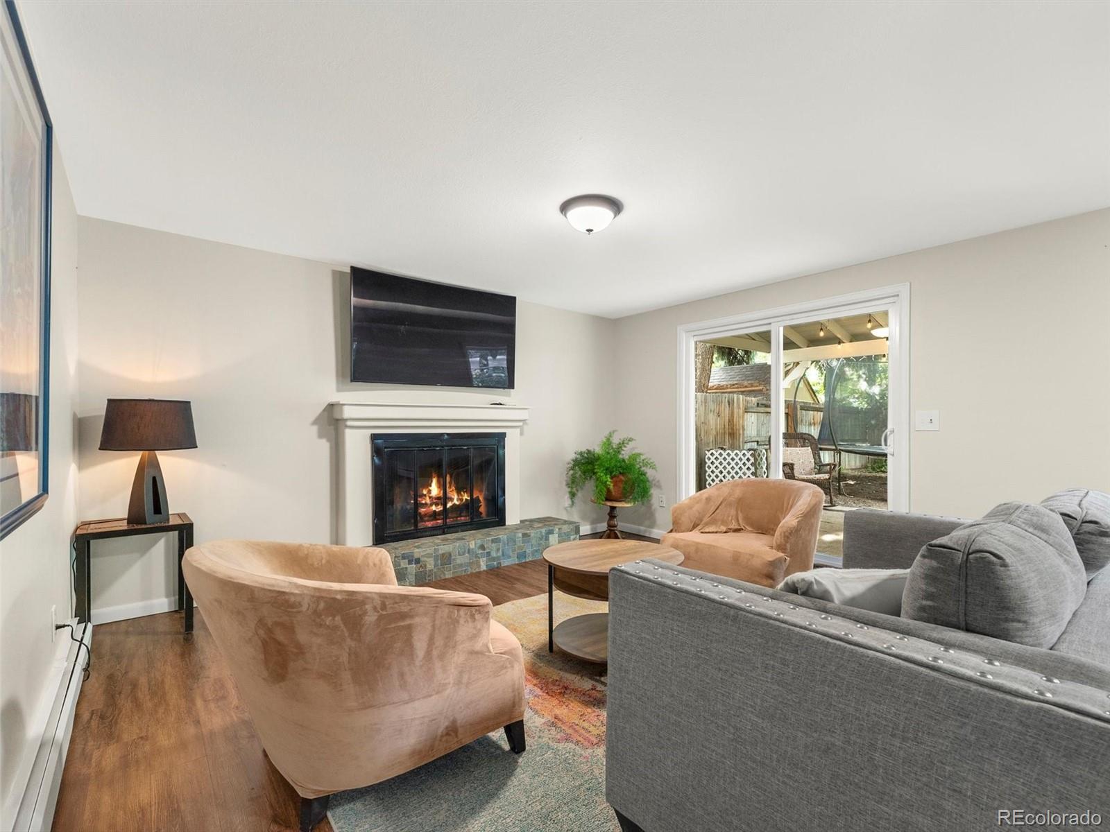 1590 E Easter Avenue