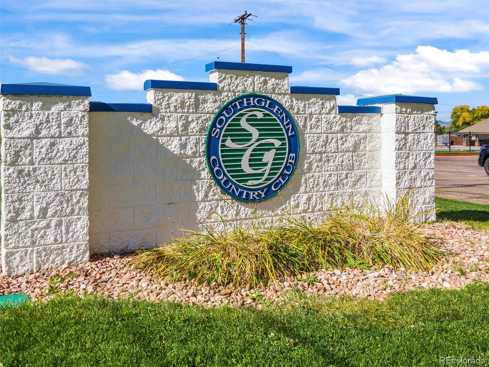 1590 E Easter Avenue