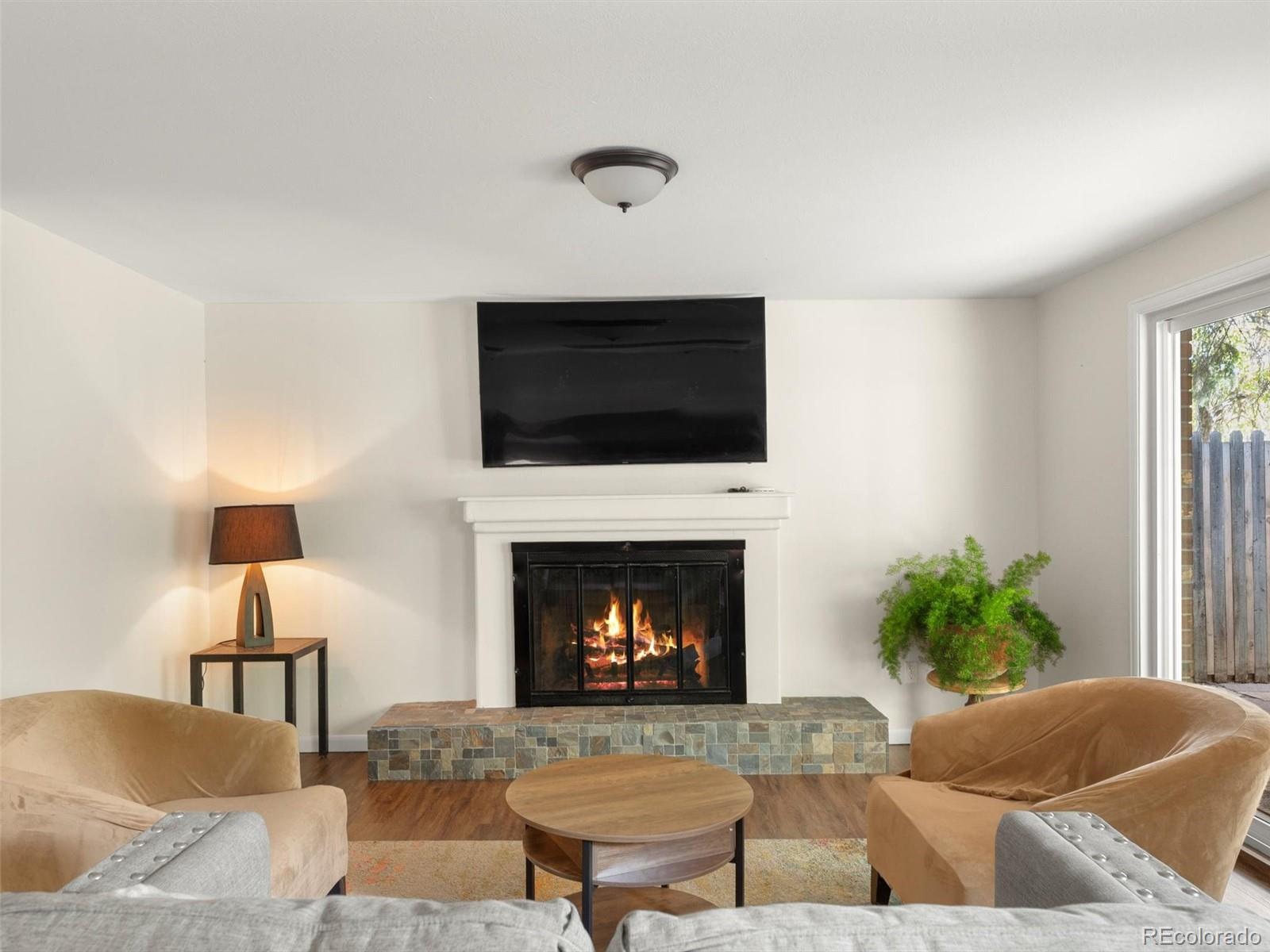 1590 E Easter Avenue