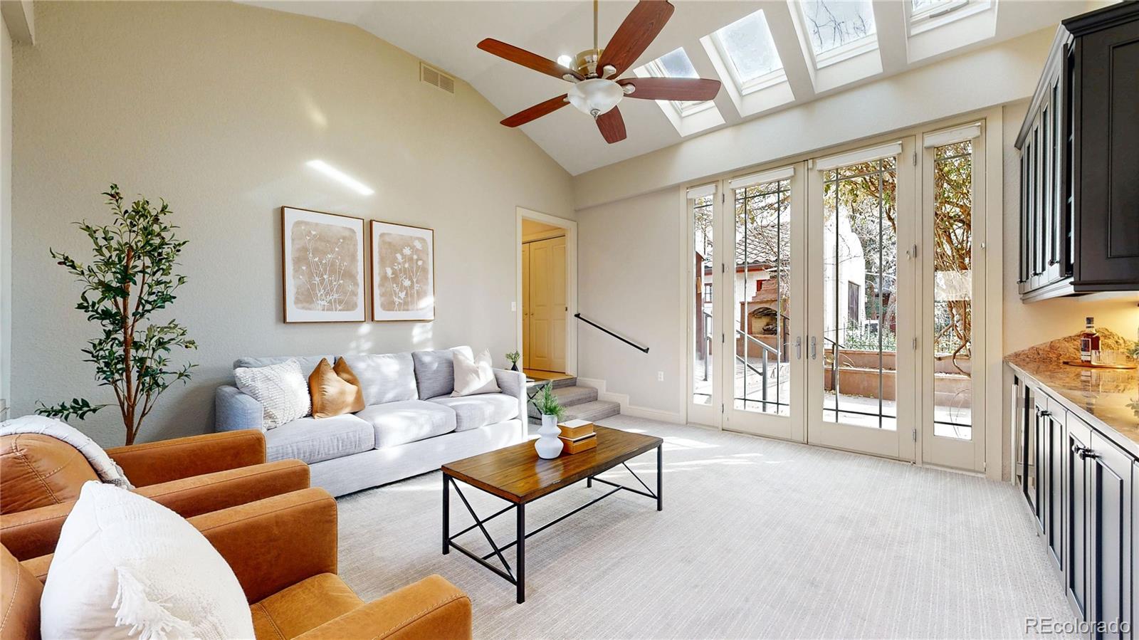 2319 S Columbine Street