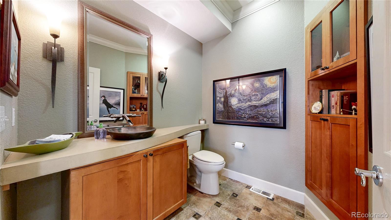 2319 S Columbine Street