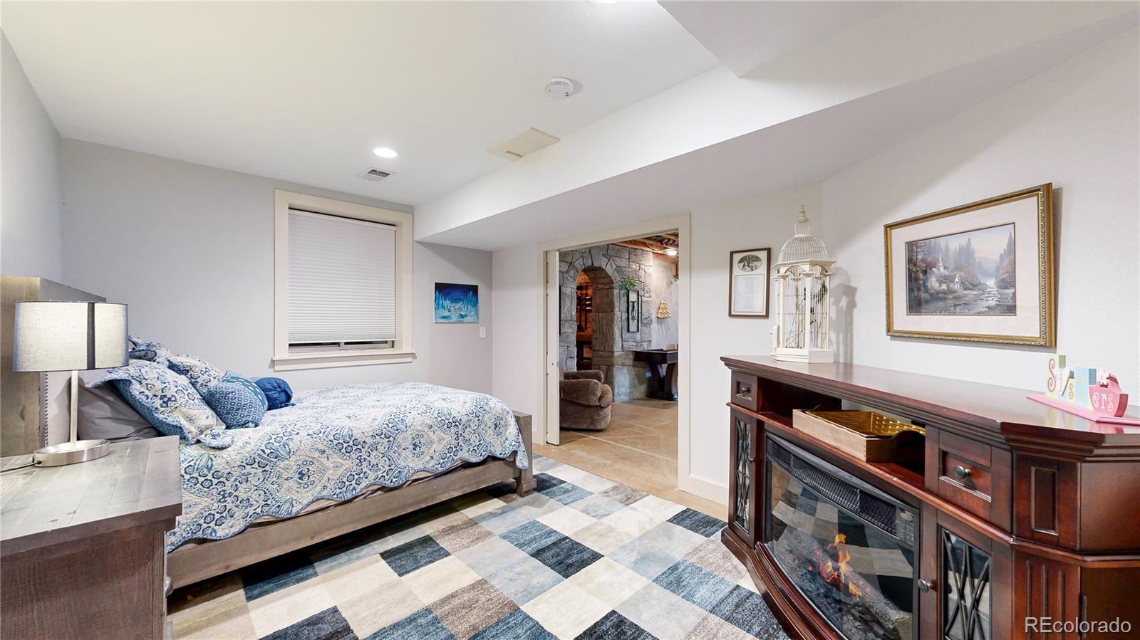 2319 S Columbine Street