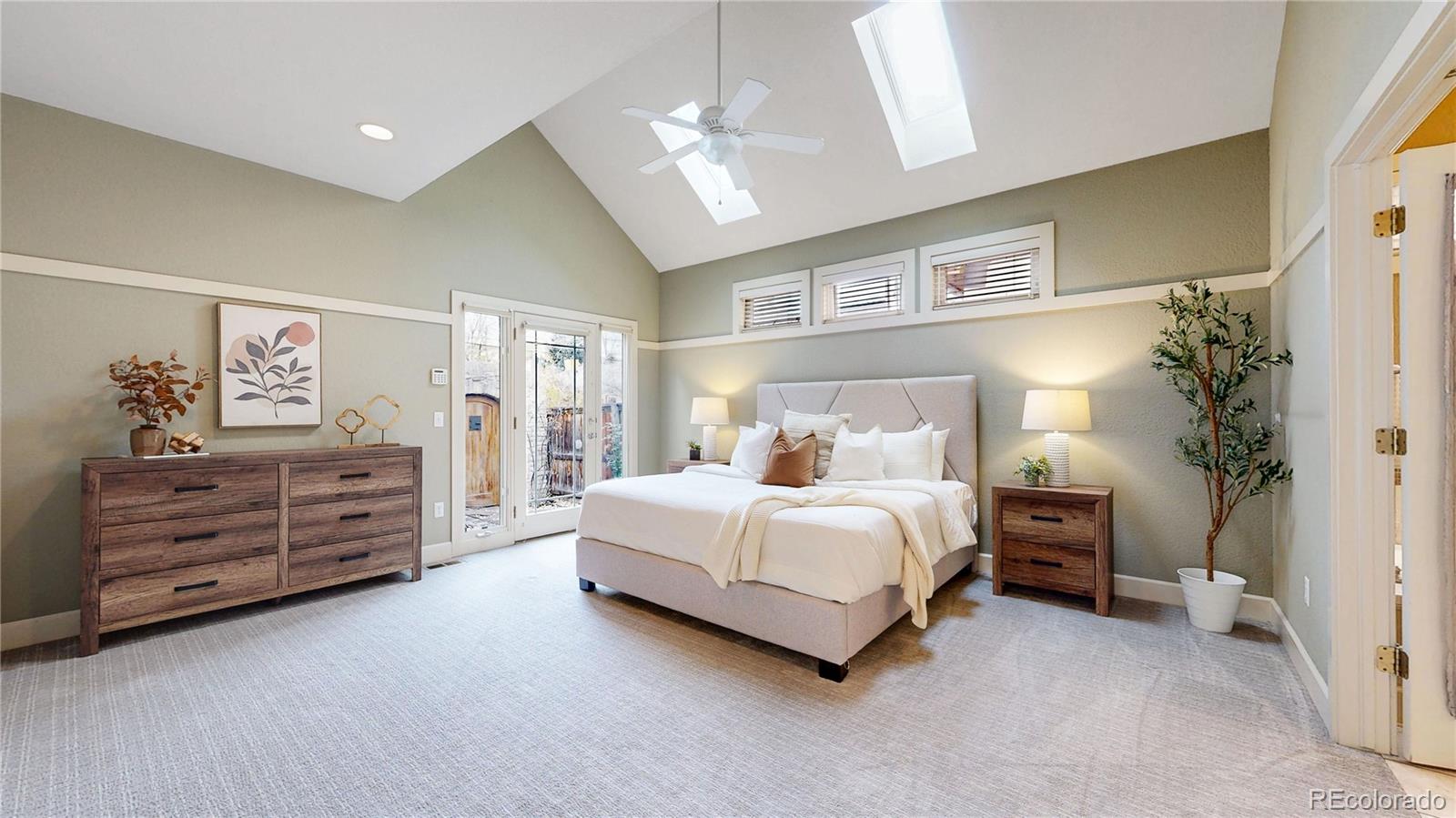 2319 S Columbine Street