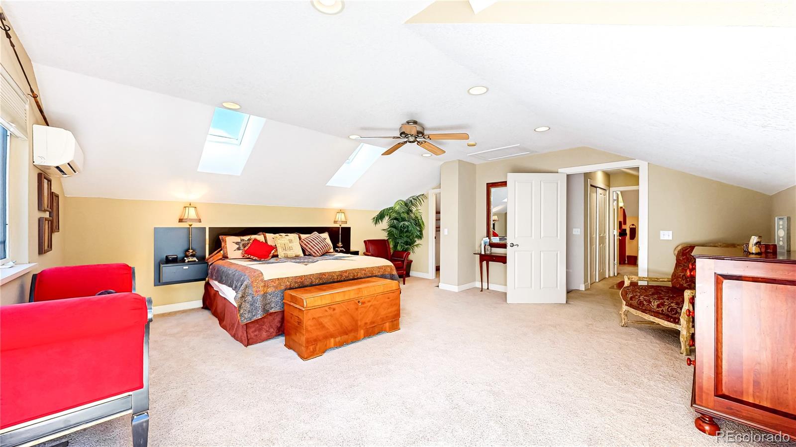 2319 S Columbine Street