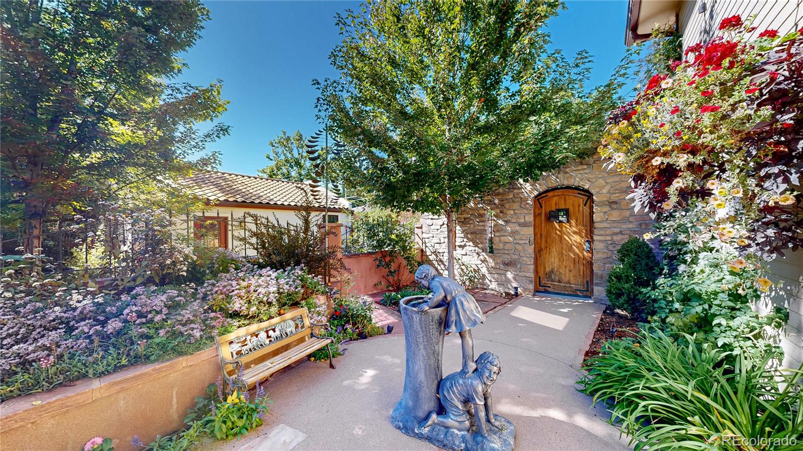 2319 S Columbine Street