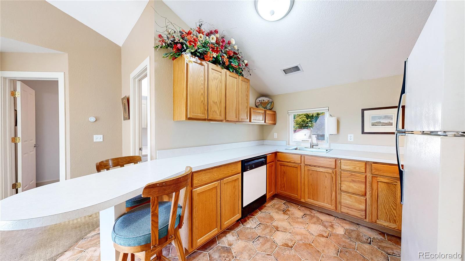 2319 S Columbine Street