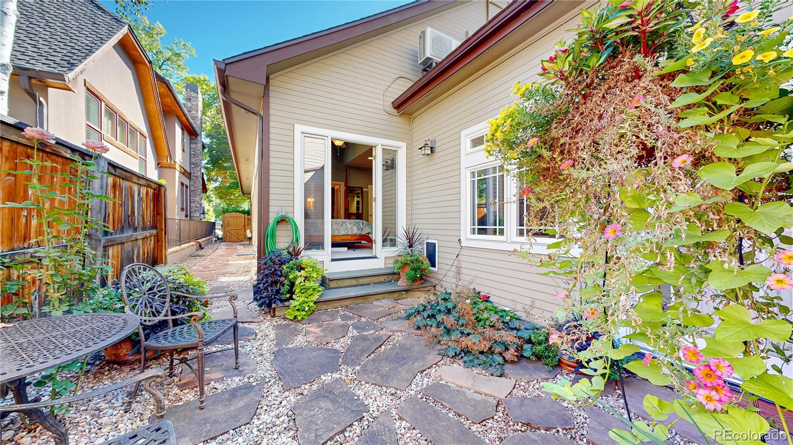 2319 S Columbine Street