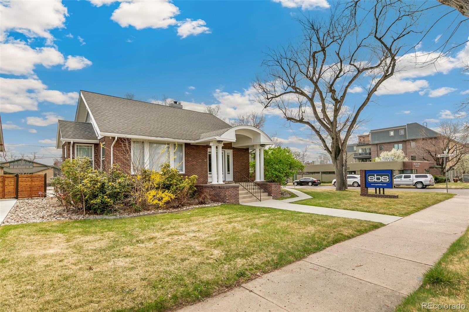 1890 W Littleton Boulevard