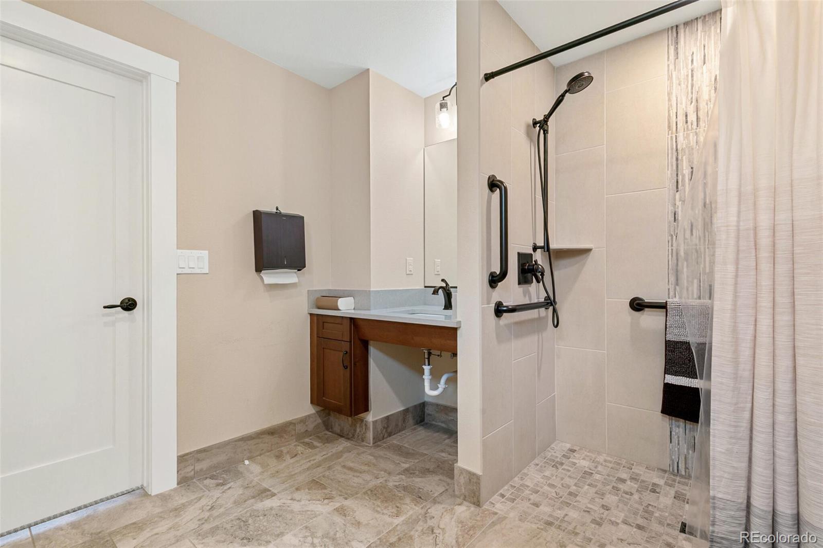 1890 W Littleton Boulevard