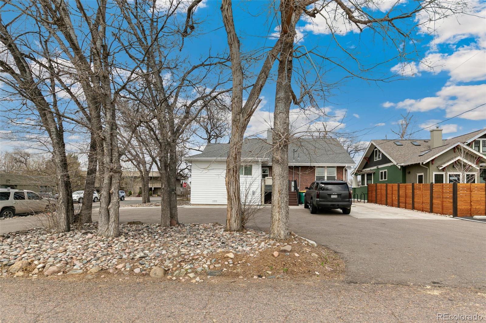 1890 W Littleton Boulevard