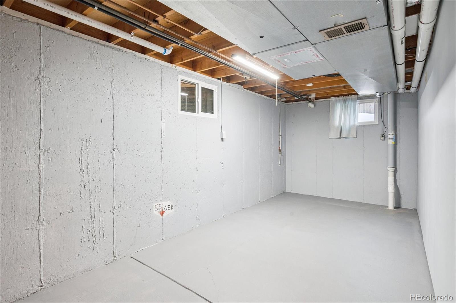 7457 S Downing Circle