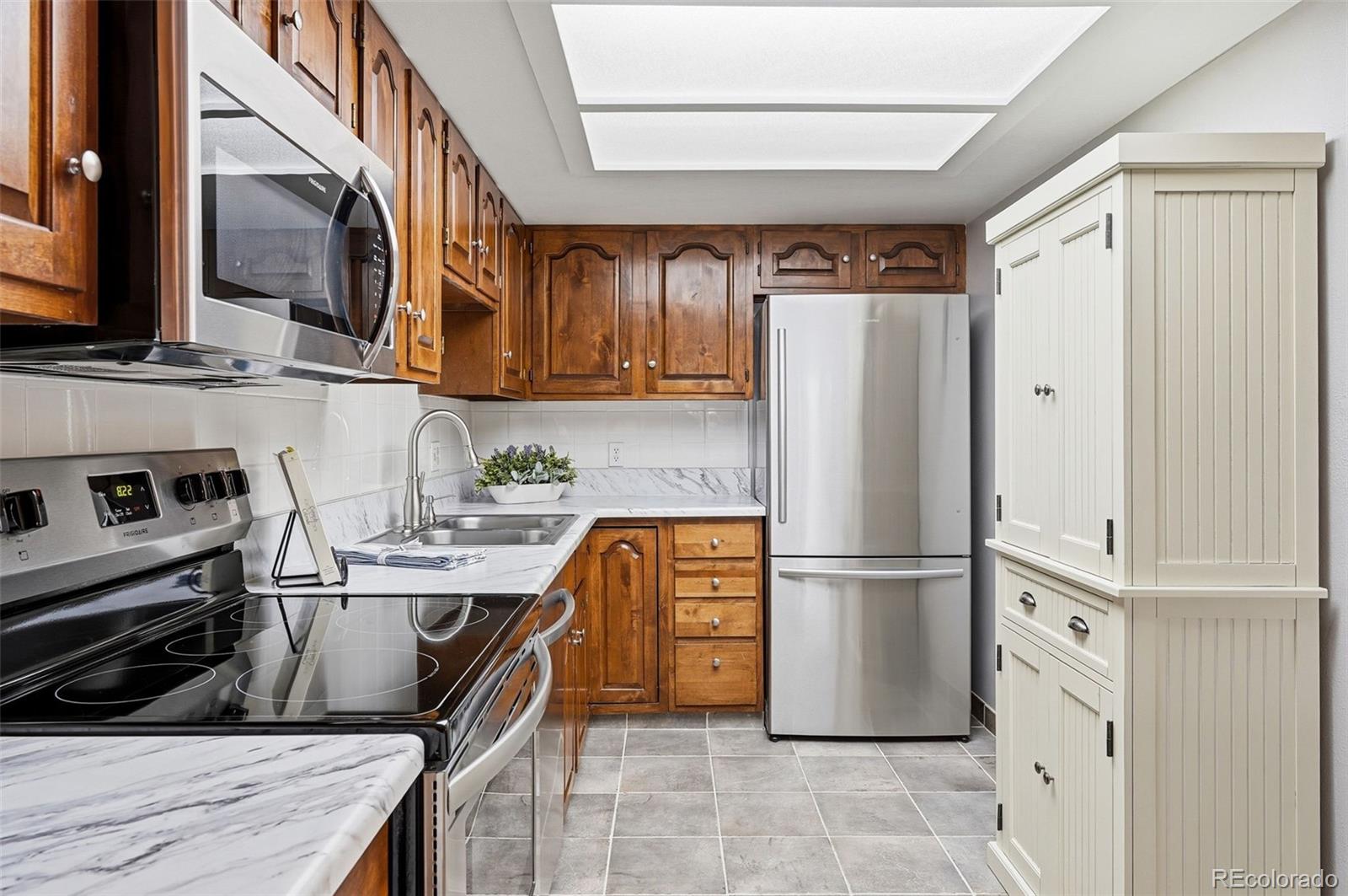 13961 E Marina Drive Unit: 305