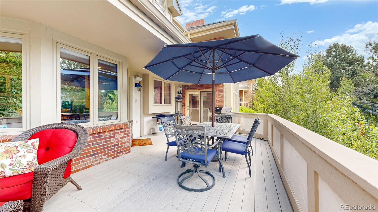 6414 E Stanford Avenue