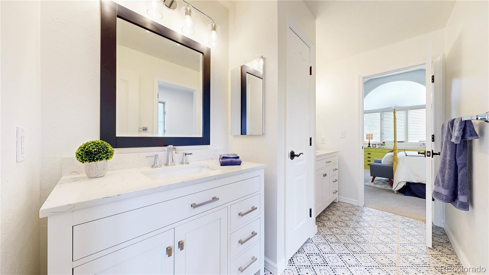 6414 E Stanford Avenue