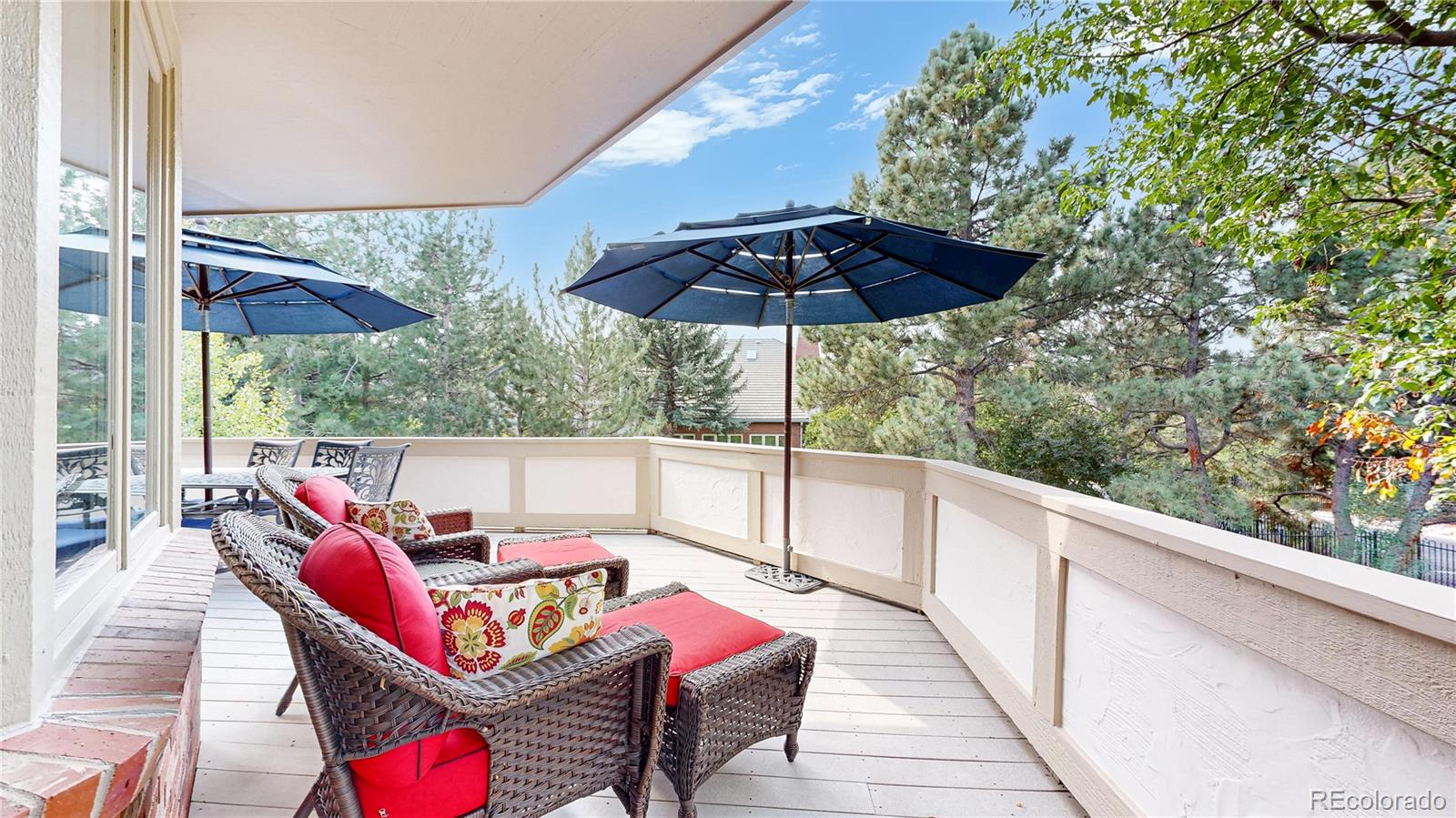 6414 E Stanford Avenue