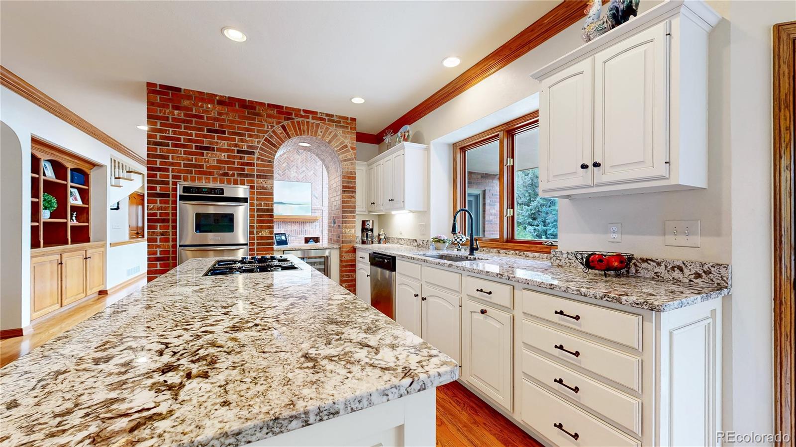 6414 E Stanford Avenue