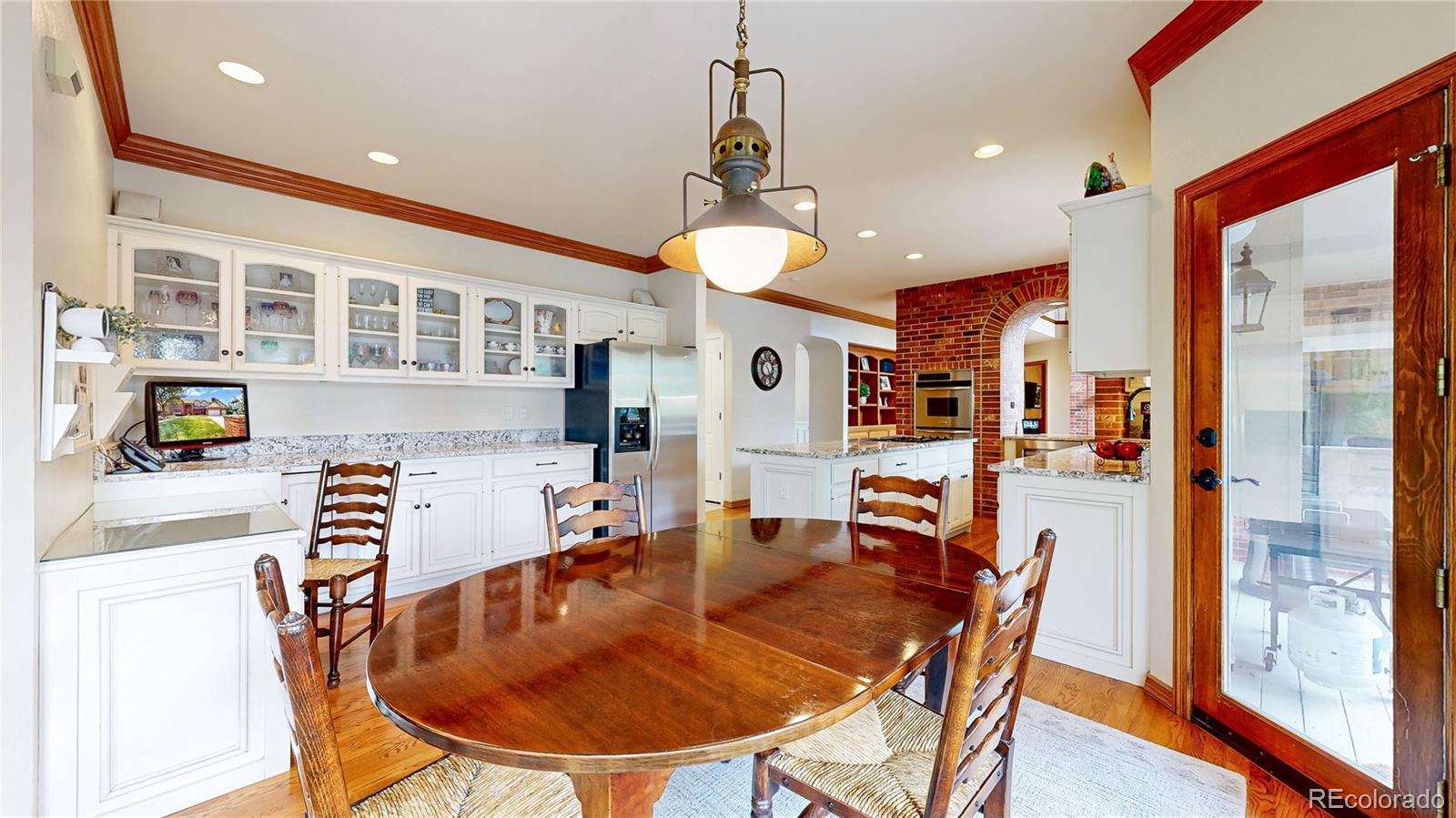 6414 E Stanford Avenue