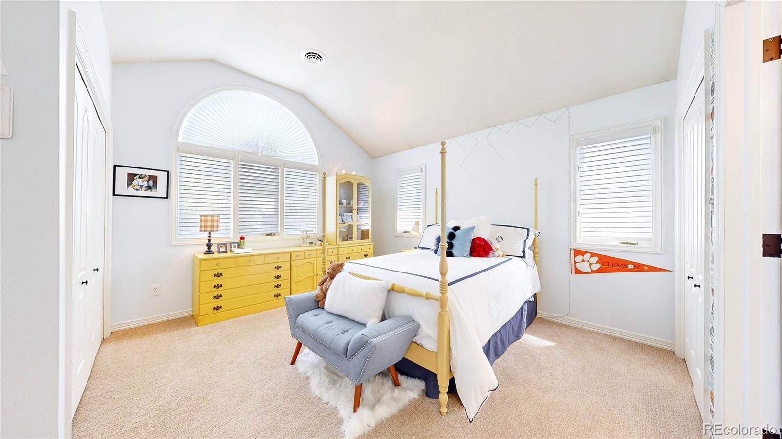 6414 E Stanford Avenue