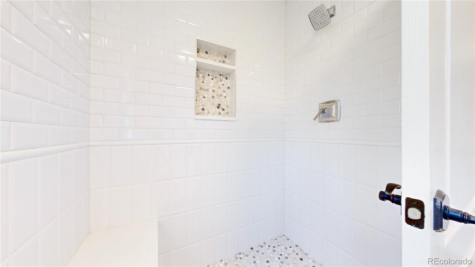 6414 E Stanford Avenue