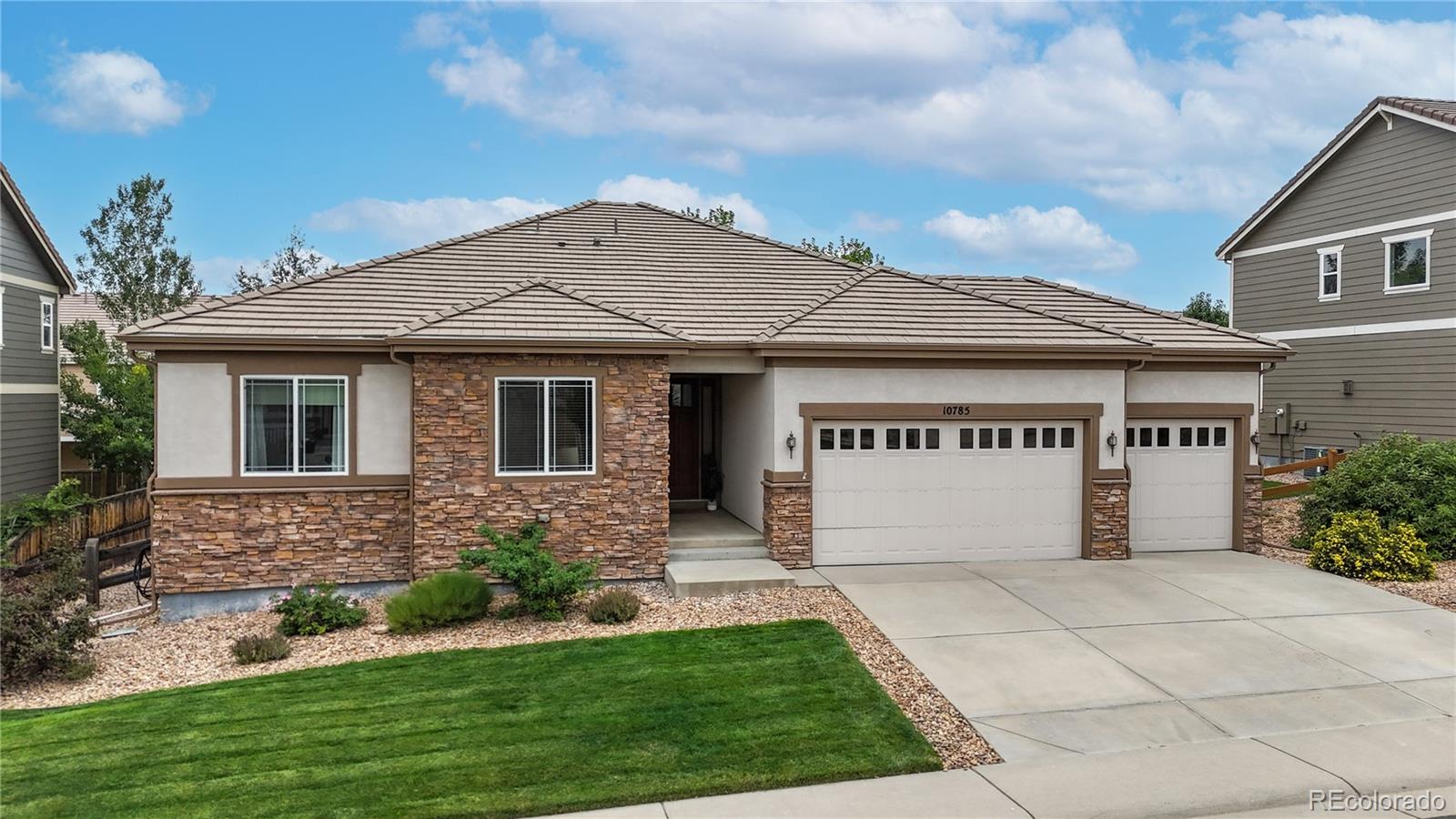 10785 Hillsboro Circle
