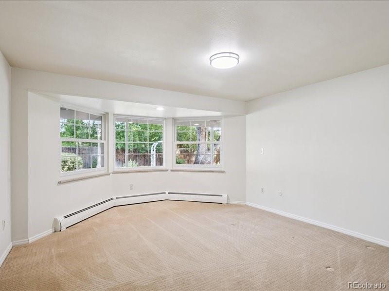 2653 S Harrington Lane