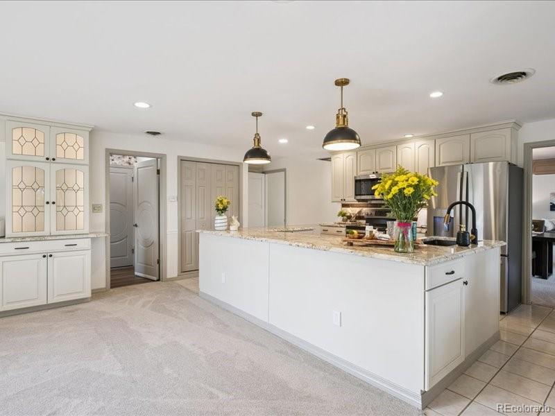 2653 S Harrington Lane