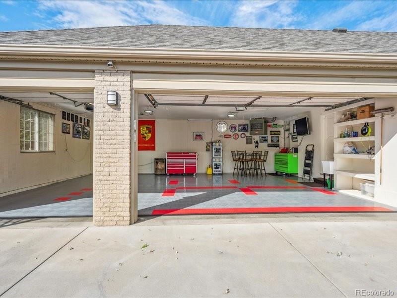 2653 S Harrington Lane