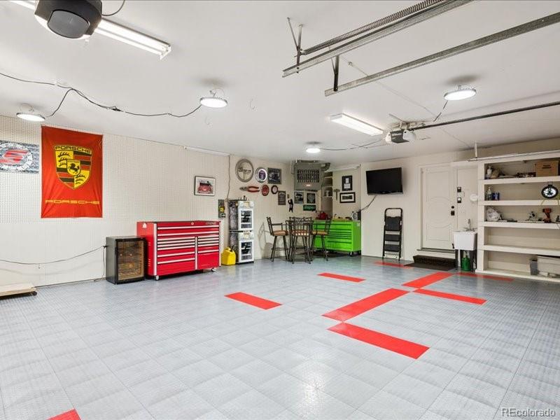 2653 S Harrington Lane