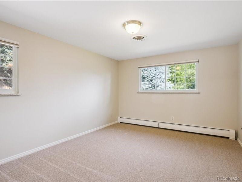 2653 S Harrington Lane