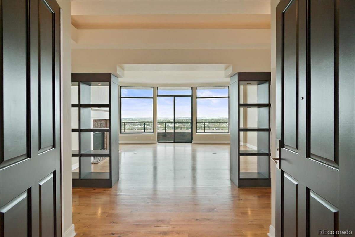 8100 E Union Avenue Unit: 2001