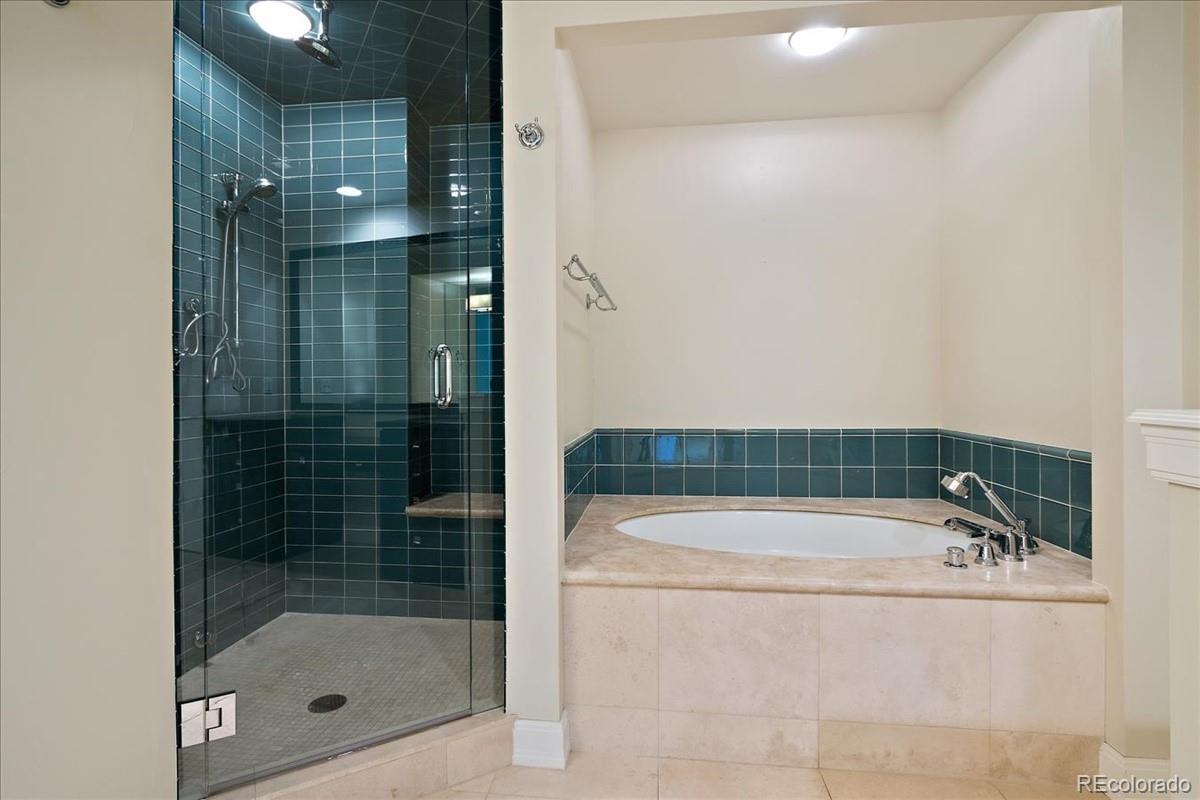 8100 E Union Avenue Unit: 2001