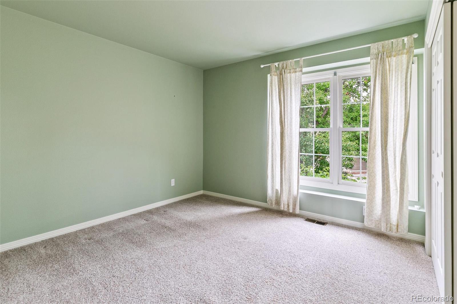 4726 E Pinewood Circle