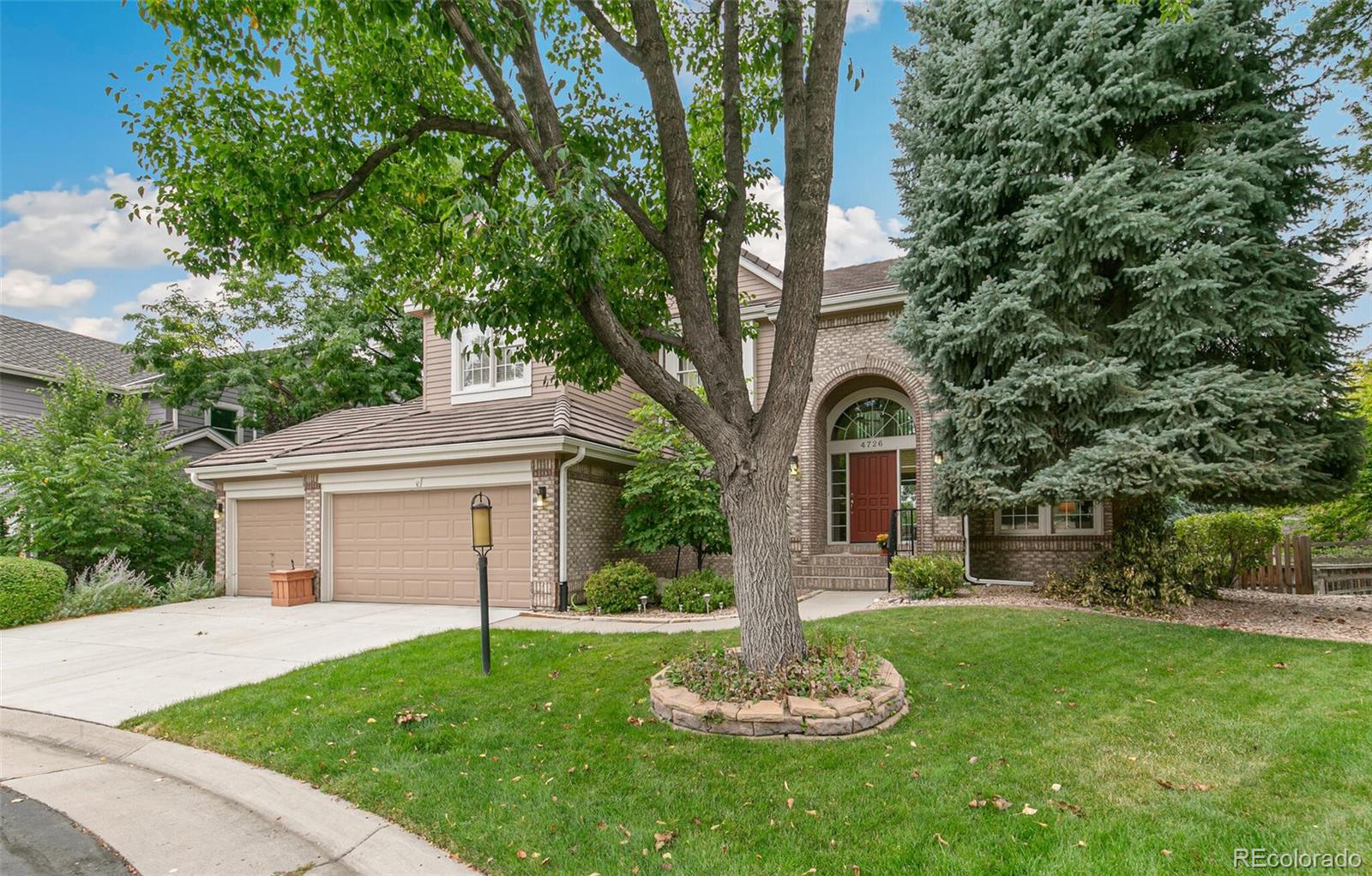 4726 E Pinewood Circle