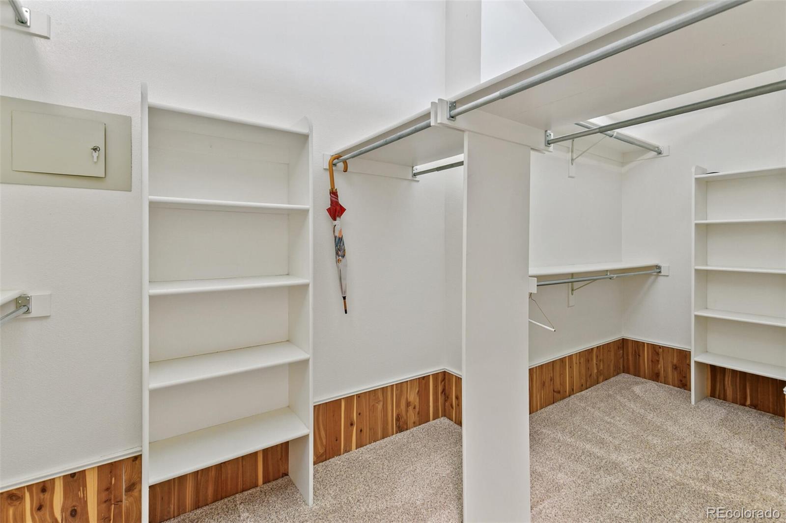 4726 E Pinewood Circle