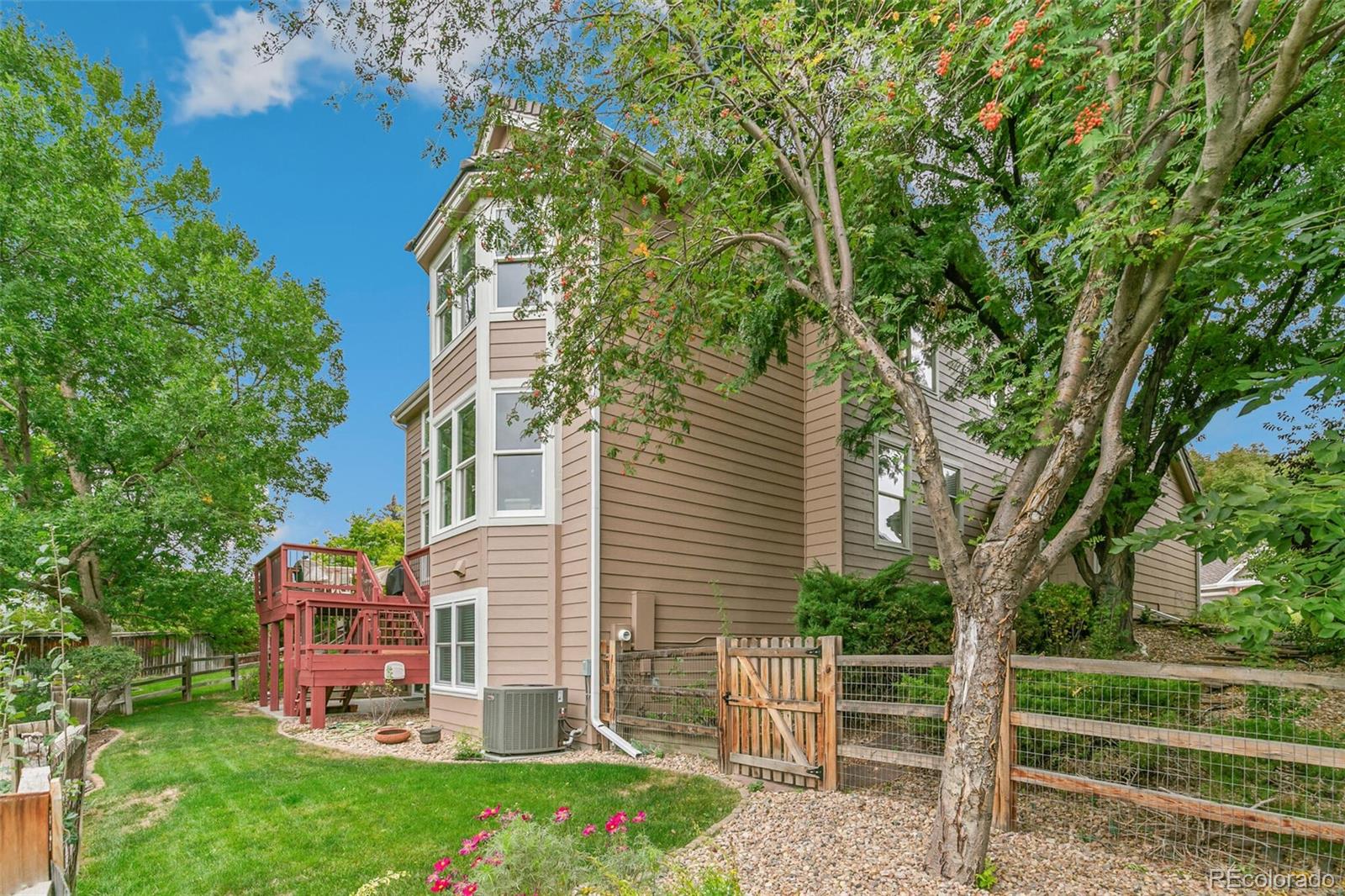 4726 E Pinewood Circle