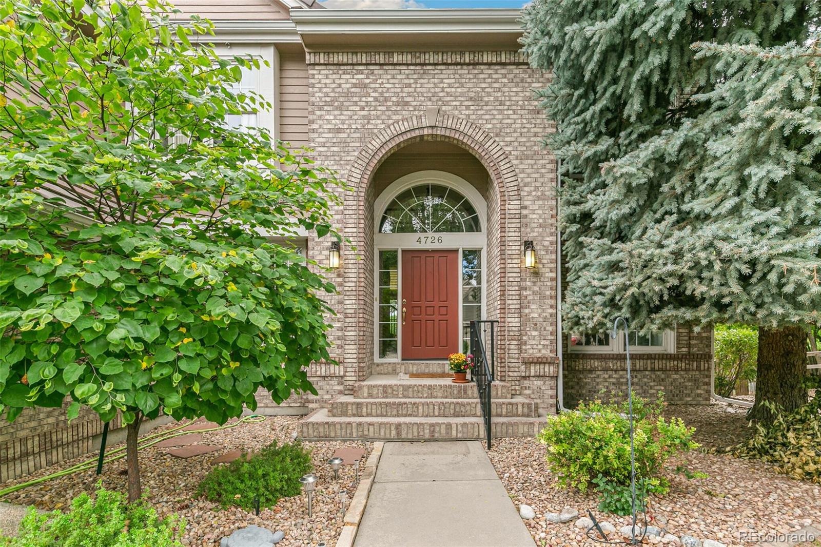 4726 E Pinewood Circle