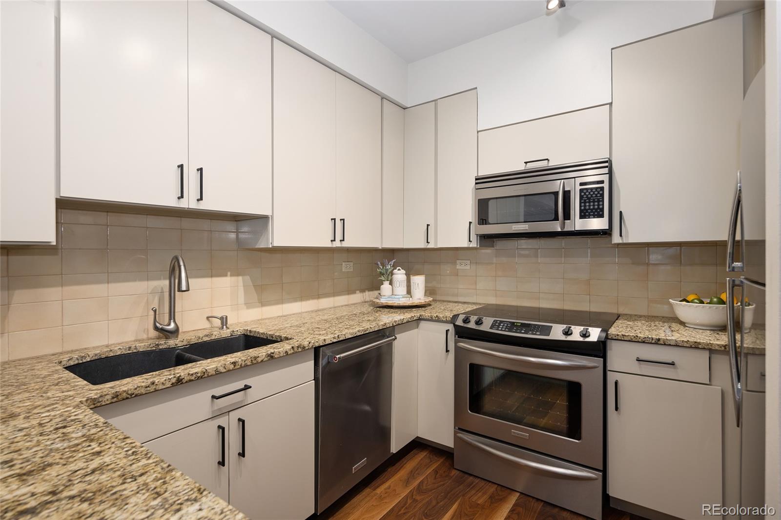 345 Fillmore Street Unit: 206