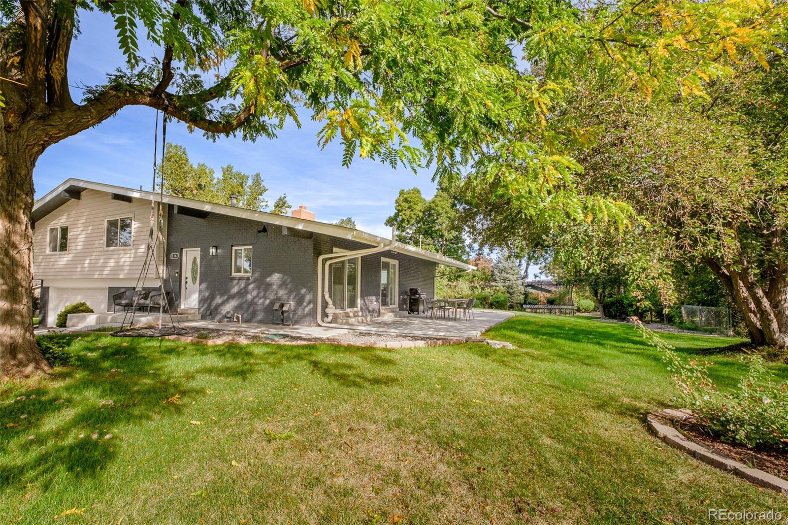 5161 W Quarles Drive