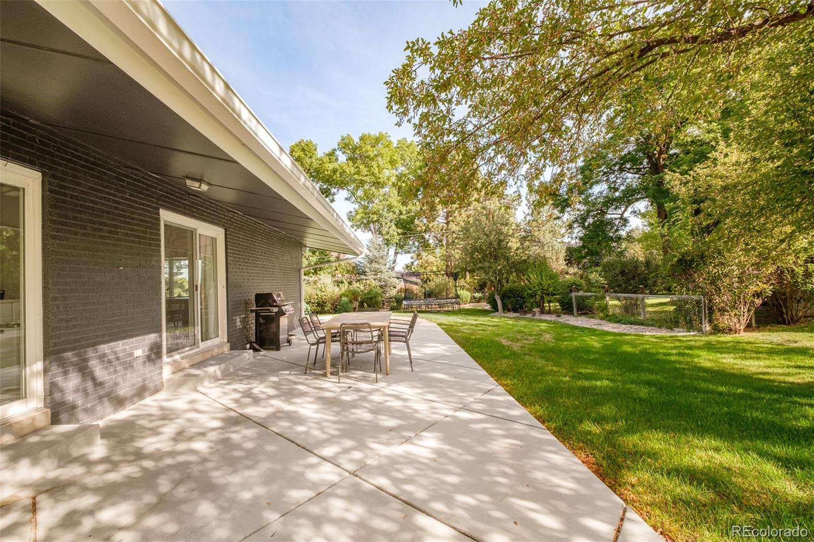 5161 W Quarles Drive