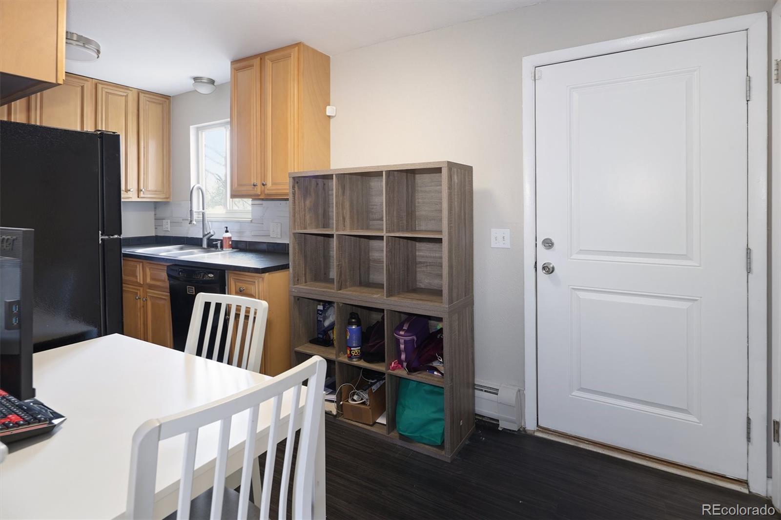 2700 S Holly Street Unit: 208