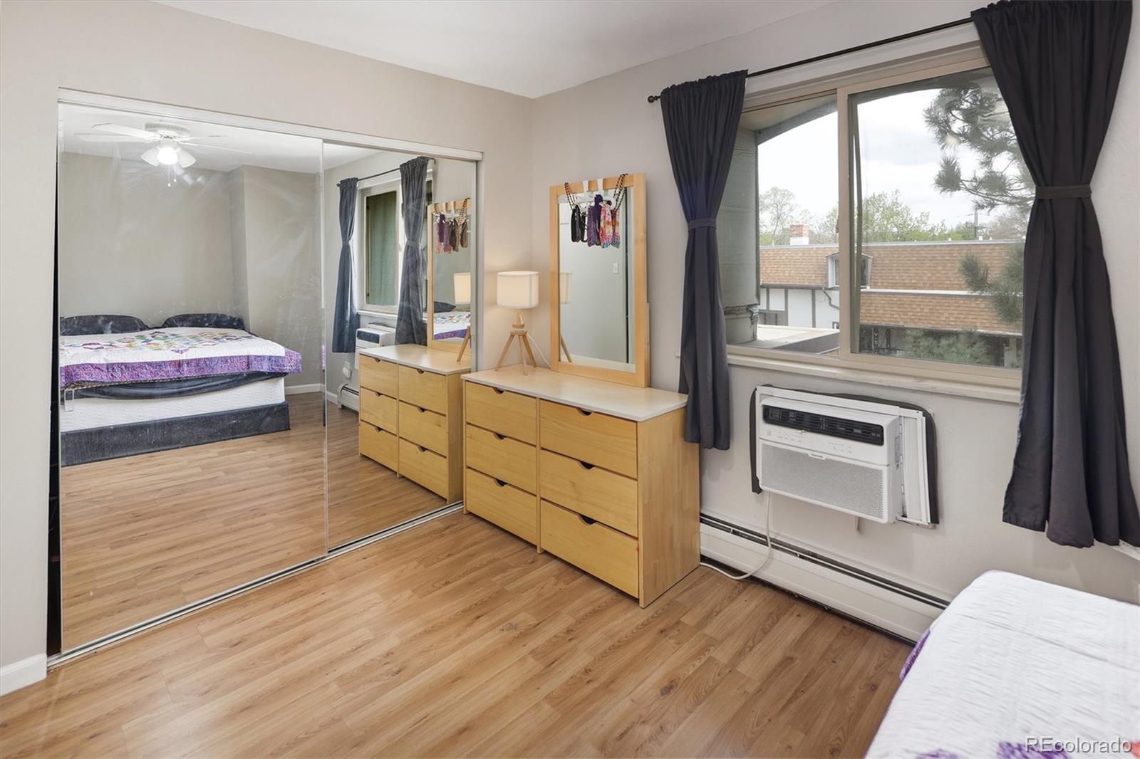 2700 S Holly Street Unit: 208