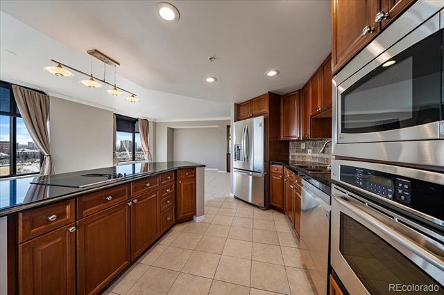 8100 E Union Avenue Unit: 1603