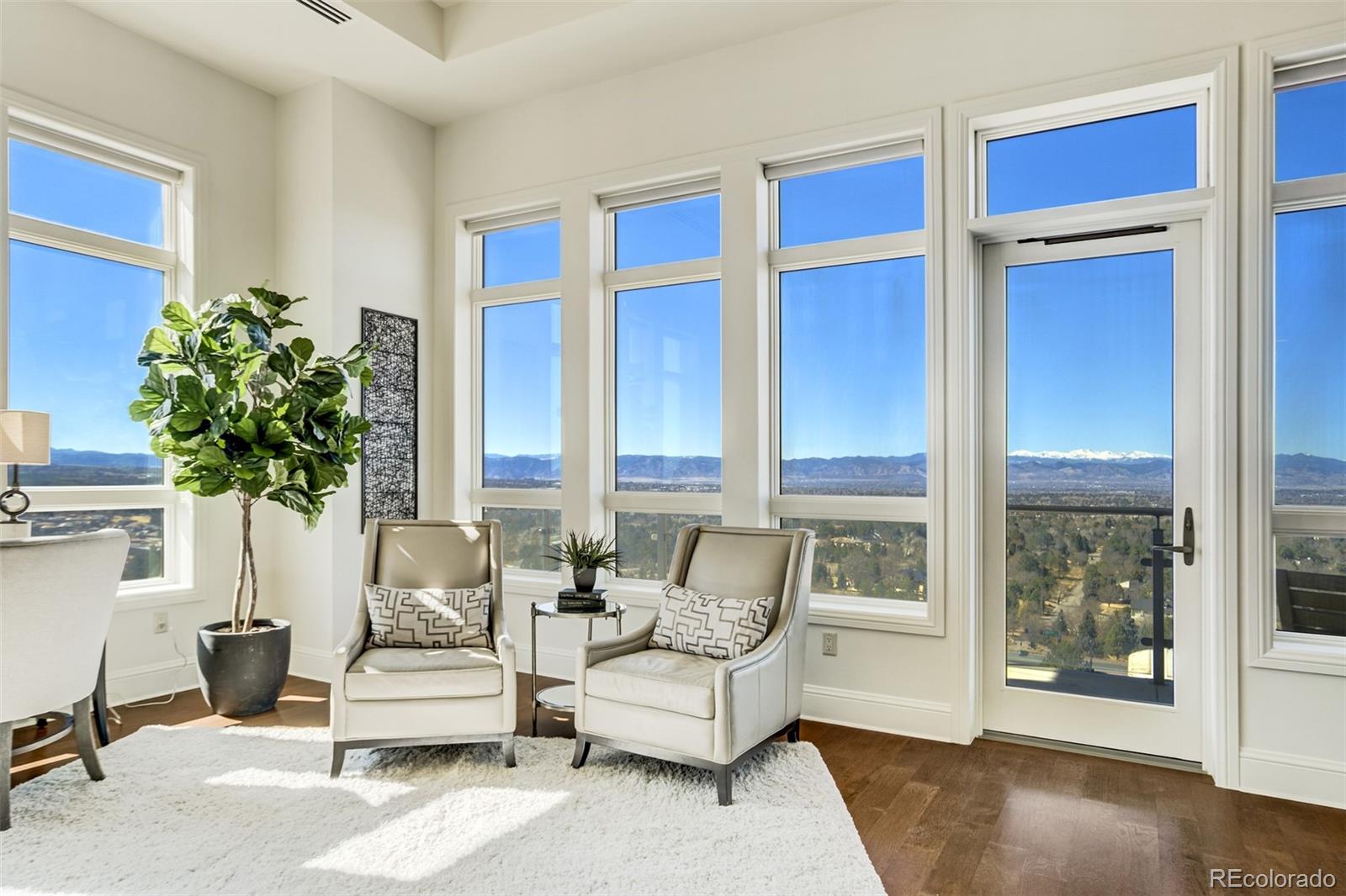 5455 Landmark Place Unit: 1206