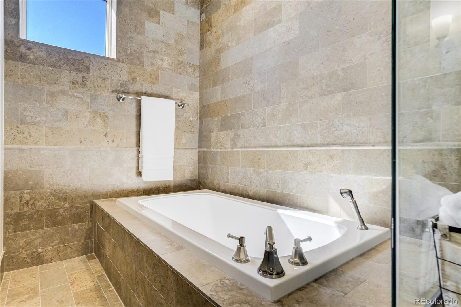 5455 Landmark Place Unit: 1206