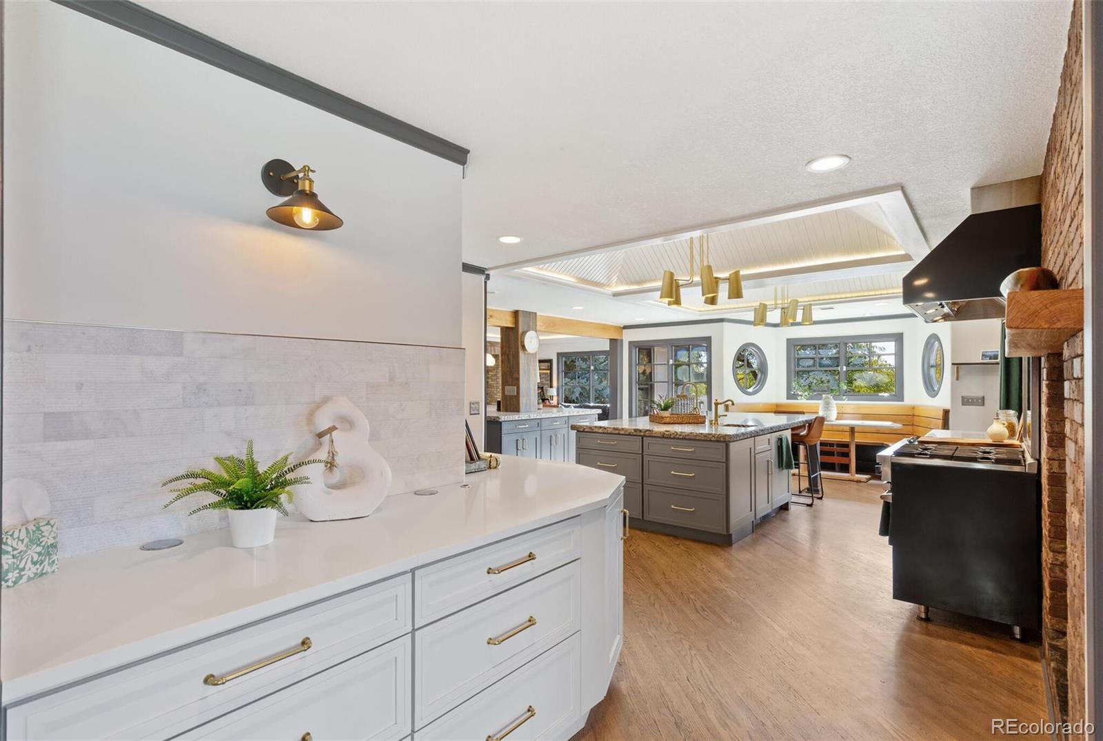 9500 Poundstone Place