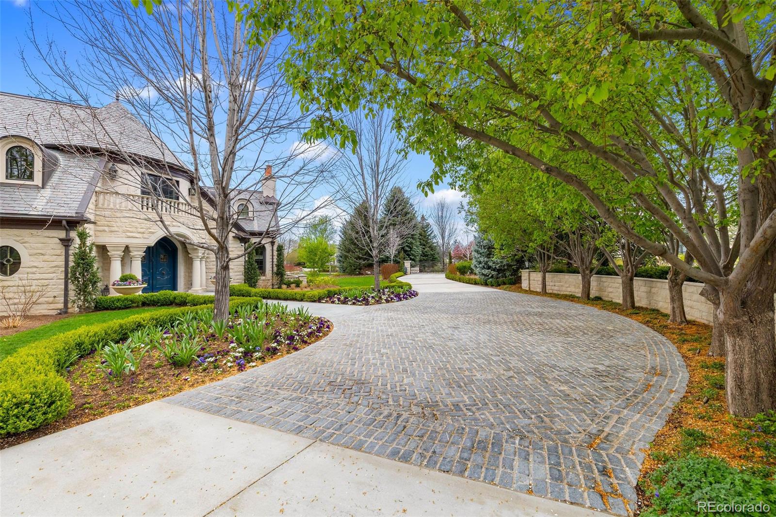 18 Cherry Hills Park Drive