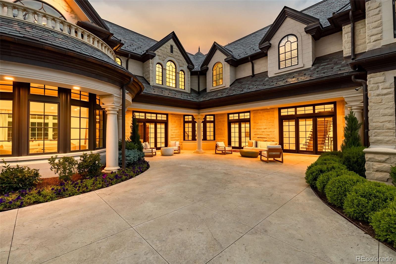 18 Cherry Hills Park Drive