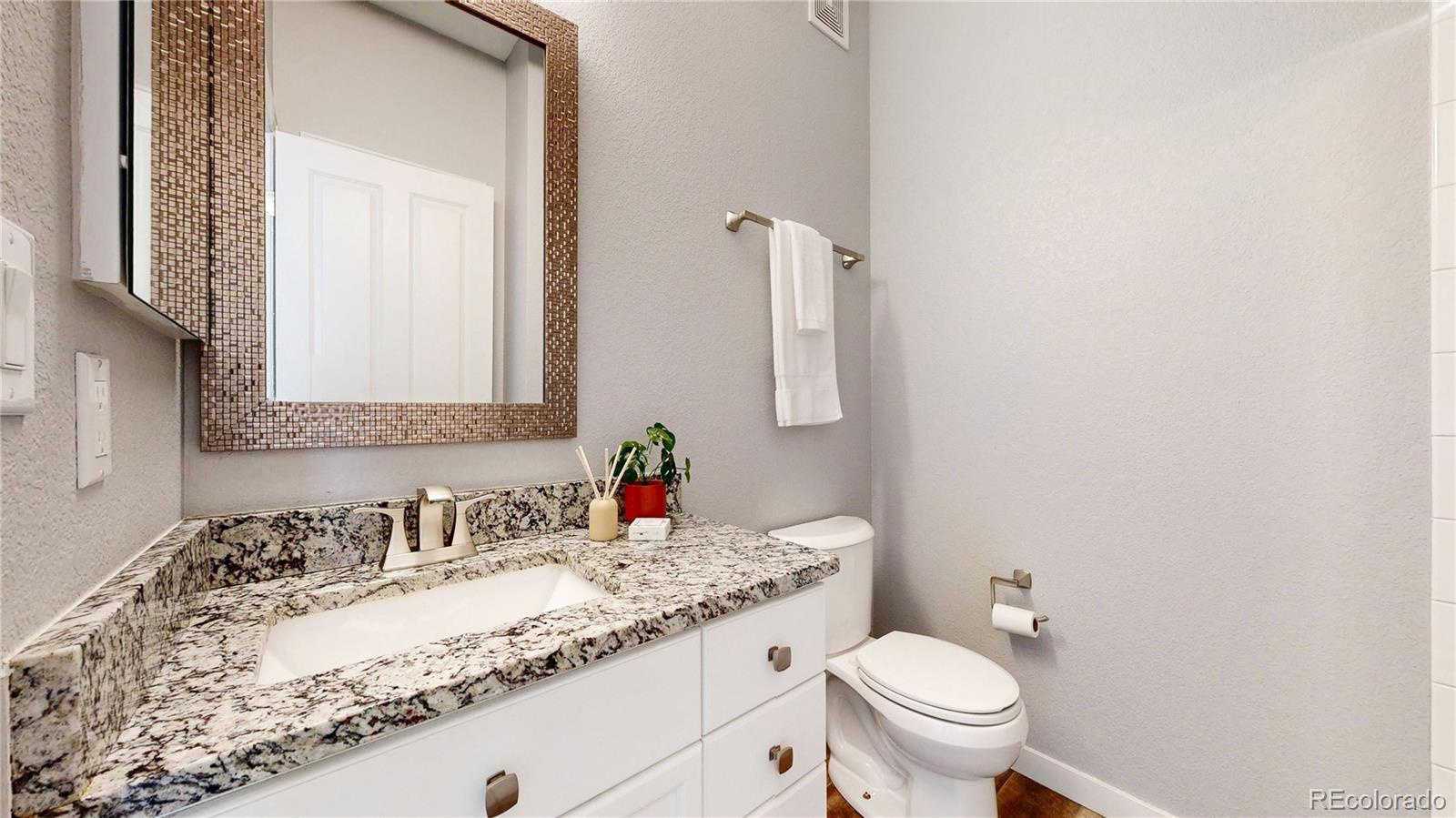 4024 S Carson Street Unit: 203